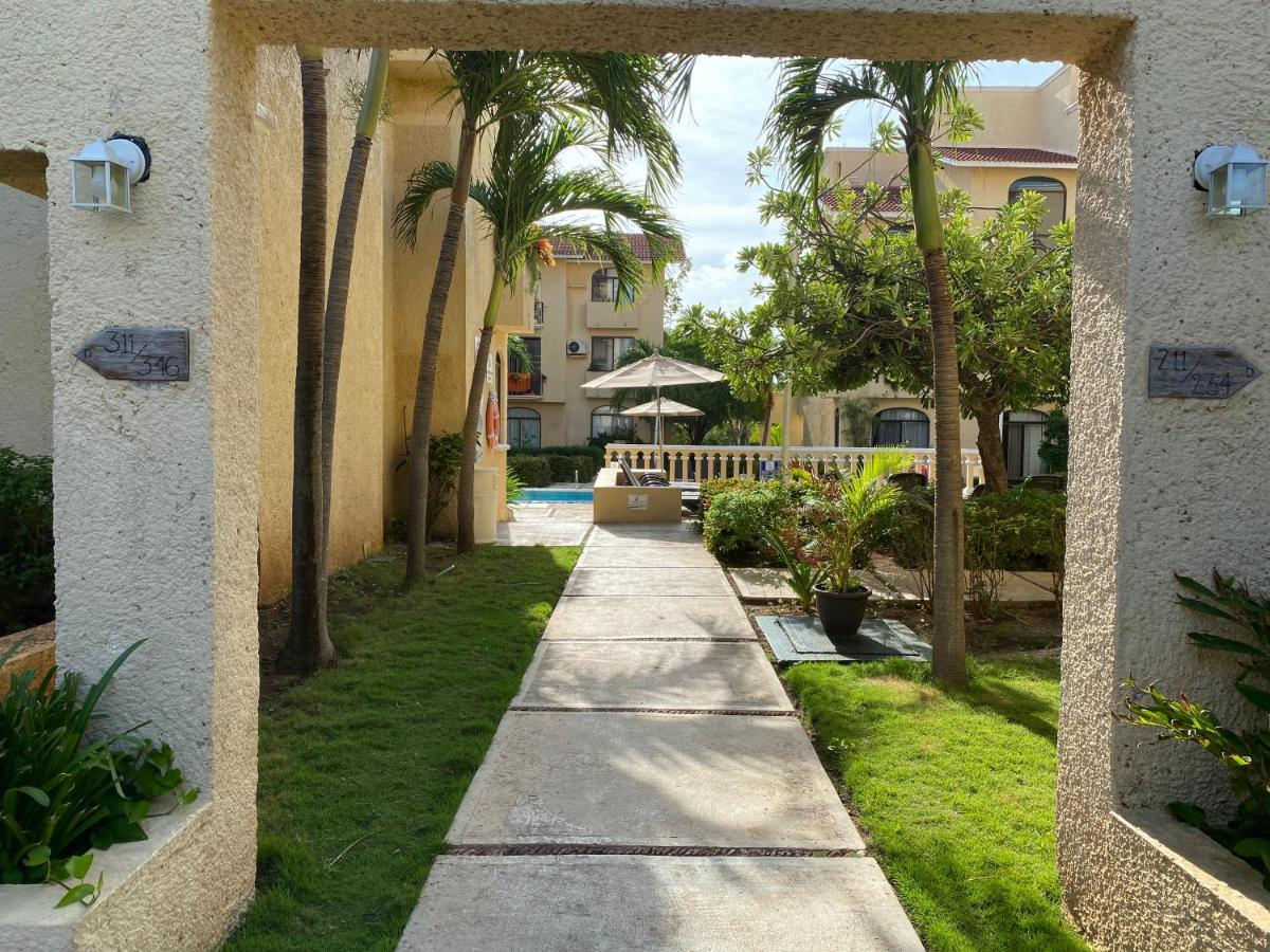 Tropical Apartment Канкун Екстериор снимка