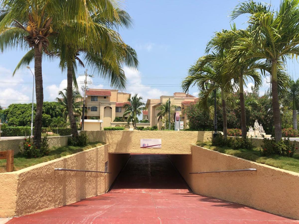 Tropical Apartment Канкун Екстериор снимка